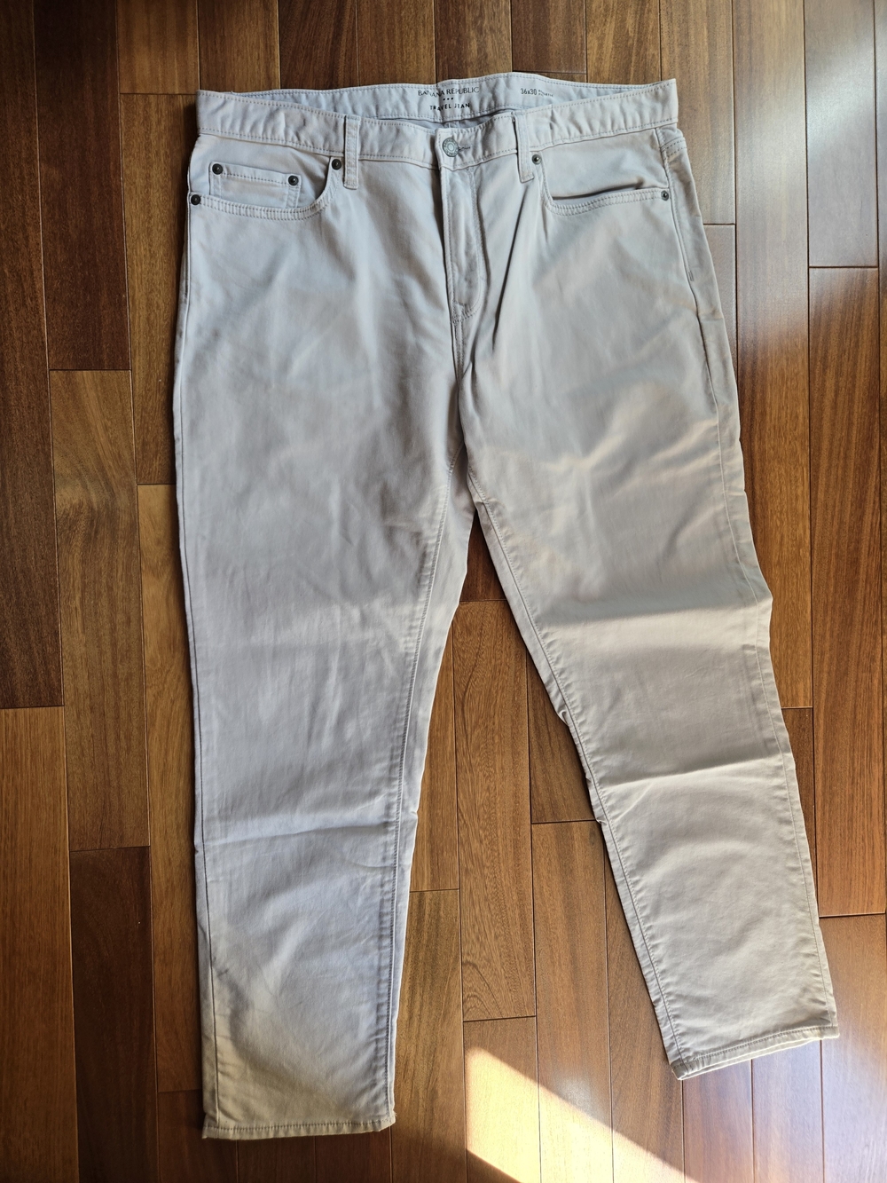 NWOT Banana Republic 36x30 Men's Travel Jean in Shoreline Grey Athletic Fit